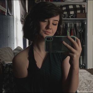 Meet your Posher, Julie